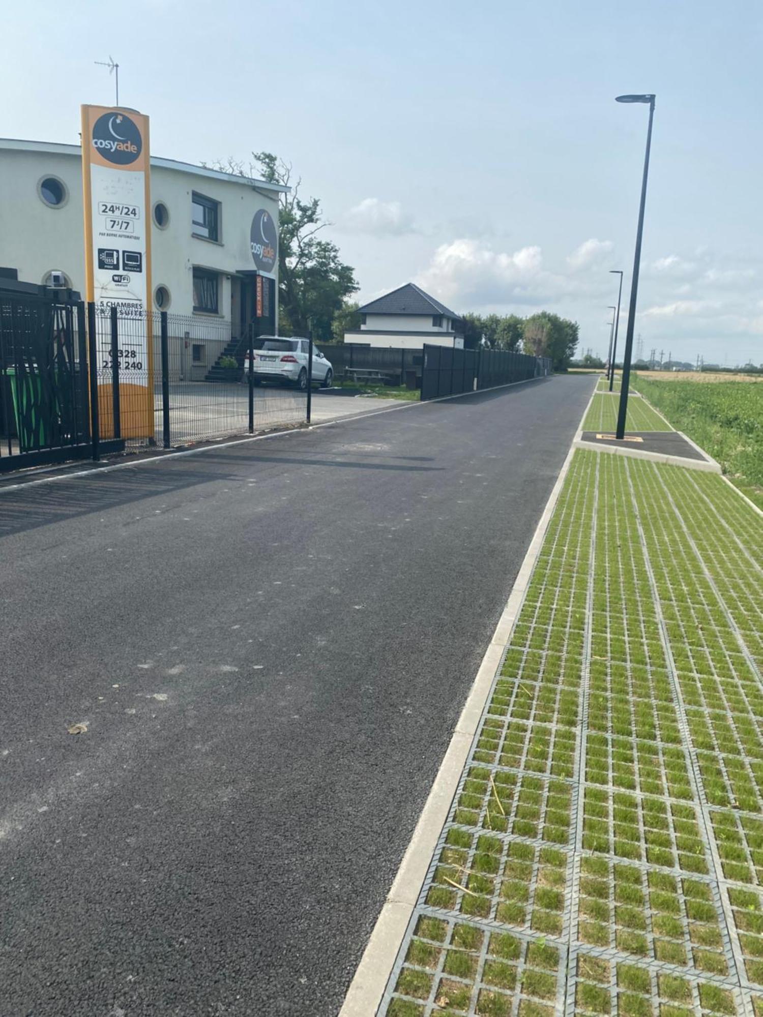 Residence Cosyade Equipee D'Un Parking Prive Gratuit Bourbourg Esterno foto