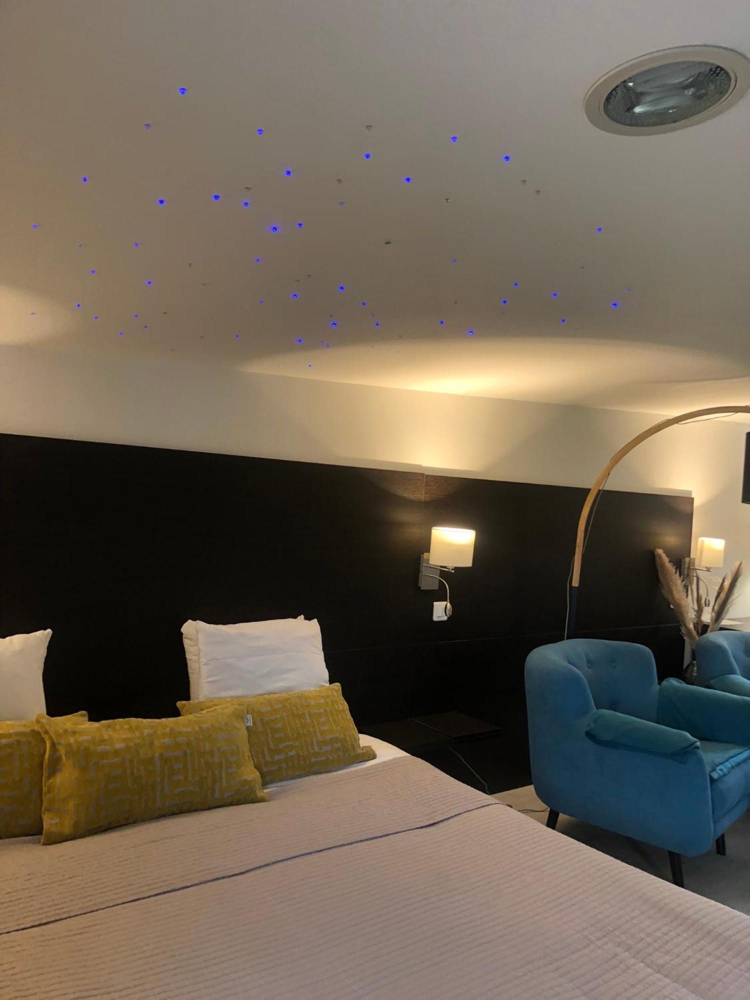 Residence Cosyade Equipee D'Un Parking Prive Gratuit Bourbourg Esterno foto